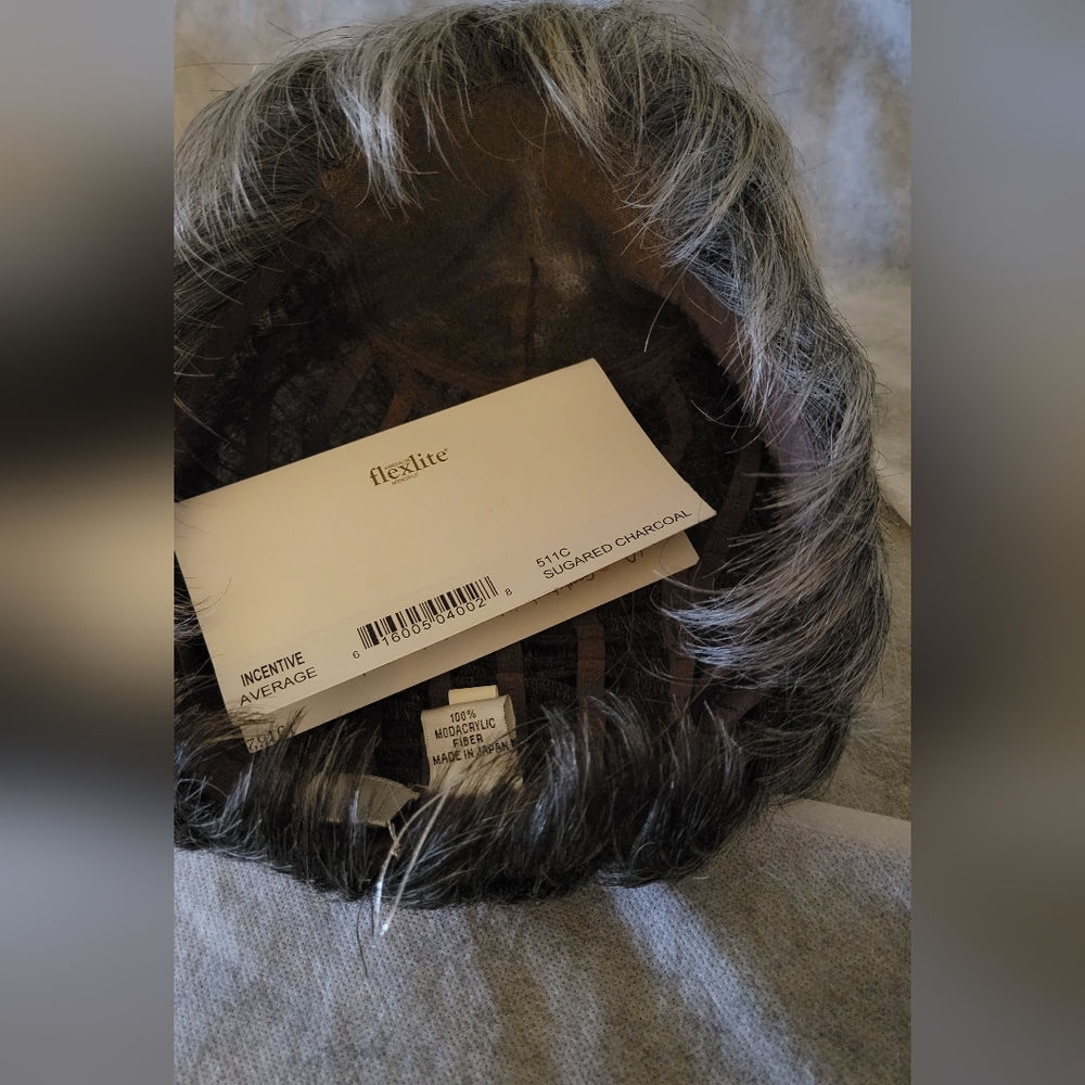 2 Wigs!! Carte Blanche And Incentive By Gabor Wigs! Both Color Sugared Charcoal! - Picture 16 of 16